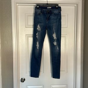 COPY - Skinny jean distressed size 9